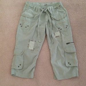 Super cute mint green capris by Sugar Lips