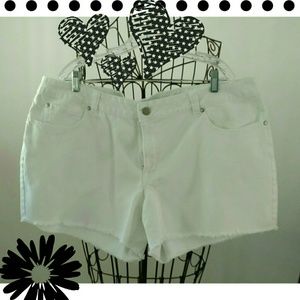 Jessica Simpson Shorts