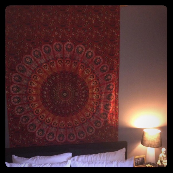 Tapestry - Red Medallion