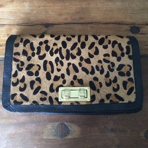BGBG leopard clutch bag