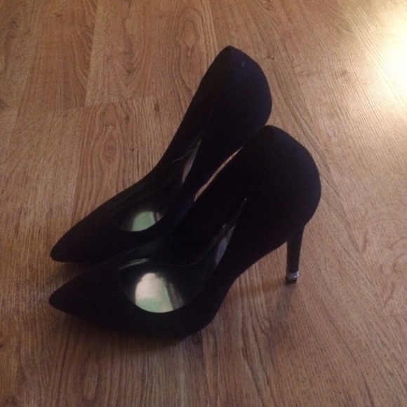 Pointed heels💕