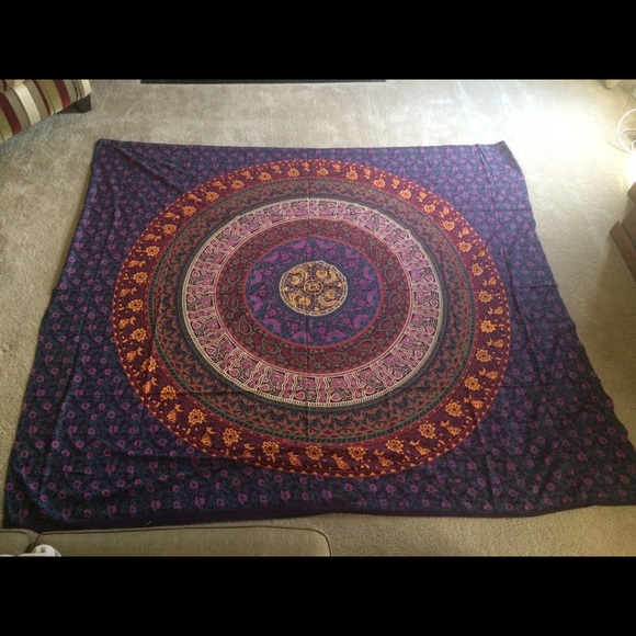 Free People Other - Tapestry - Boho Medallion Tapestry