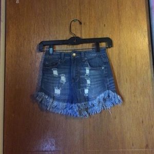 Vintage Havana Slightly High-Waisted Denim Shorts