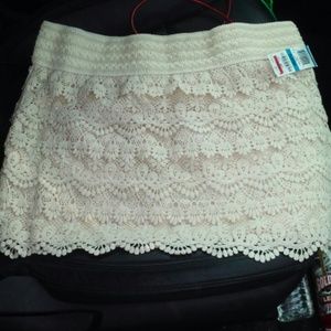 Beautiful skirt brand new