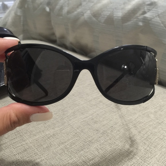 Dolce & Gabbana Black framed sunglasses with case main image 2