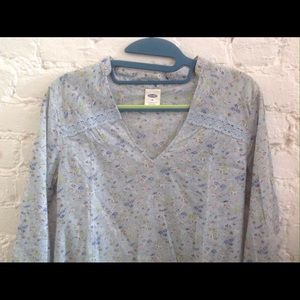 Blue Floral Cotton Blouse ✨2 for $8✨