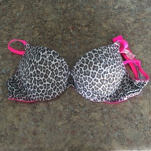 PINK leopard print bra