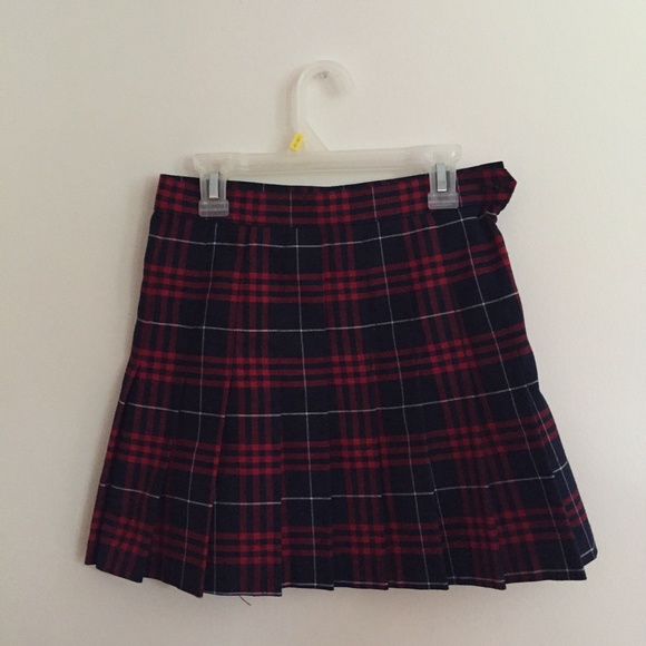 Plaid Tennis Skirt in Red & Navy