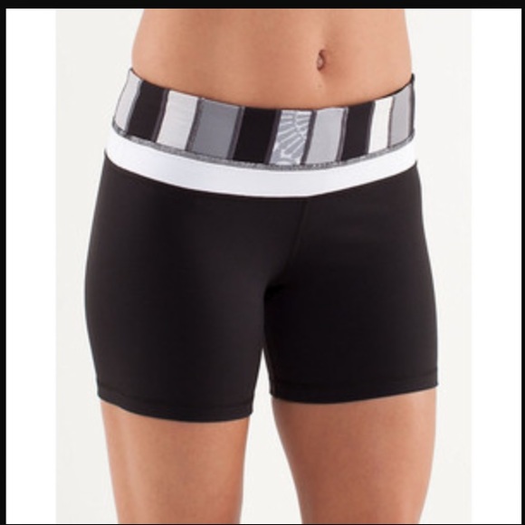 lululemon athletica Pants - Lululemon Groove Shorts