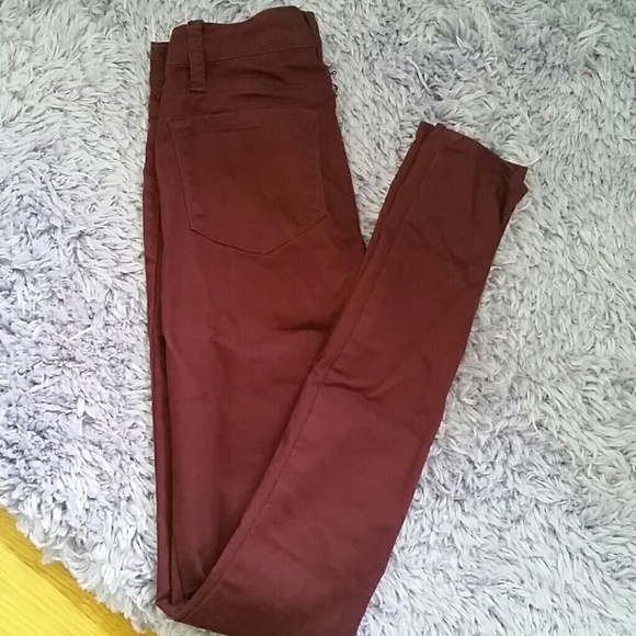 Maroon jeggings