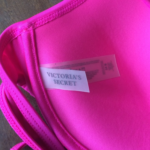 Victoria's Secret hot pink bikini top - Picture 4 of 4