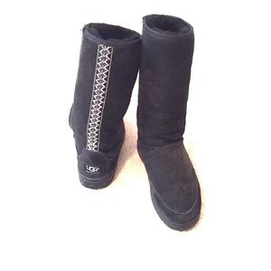 Authentic Uggs. Ultimate braid.