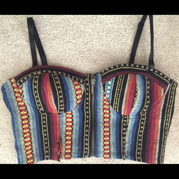 Forever 21 Festival Knit Crop Top - Picture 2 of 3