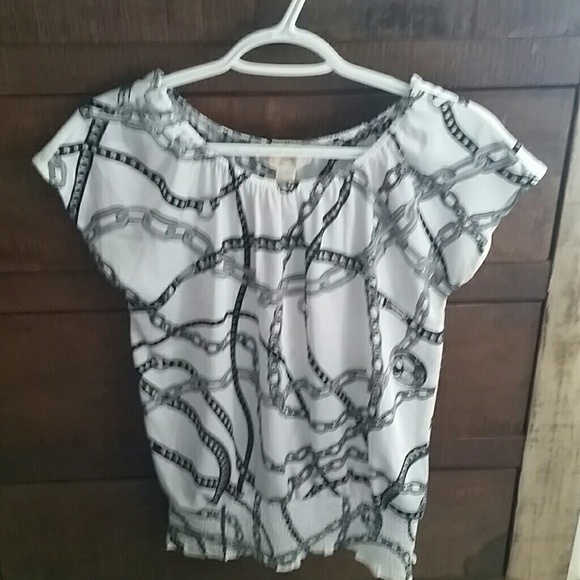 Michael Kors size sm, great comfortable feel!