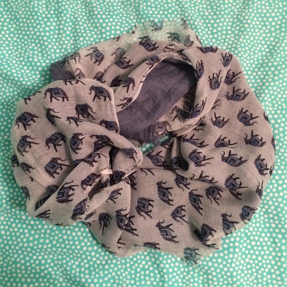 Elephant scarf