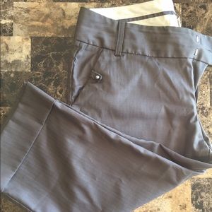 Grey Old Navy Capri trousers