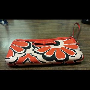 Authentic Coach Poppy wallet/wristlet