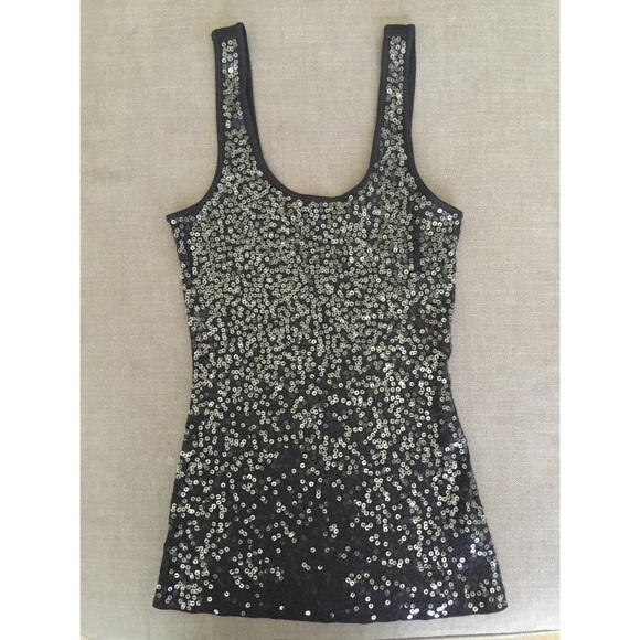 » P « Express Sequin Tank Top