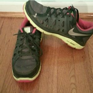 nike dual fusion run2