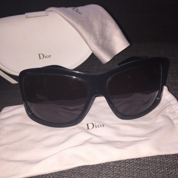 Dior sunglasses "Lovinglydior1 KVABN" - Picture 3 of 4