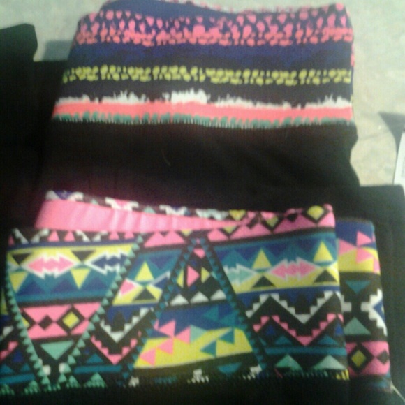 SOLD BUNDLE OF THREE all new with tags - Picture 4 of 4