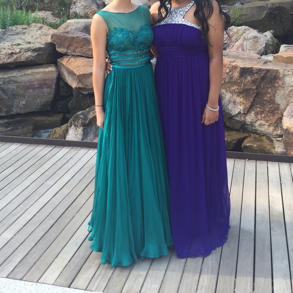 Sherri Hill Green Prom Formal Dress Size 6