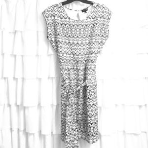 navy and pale gold patterned dress