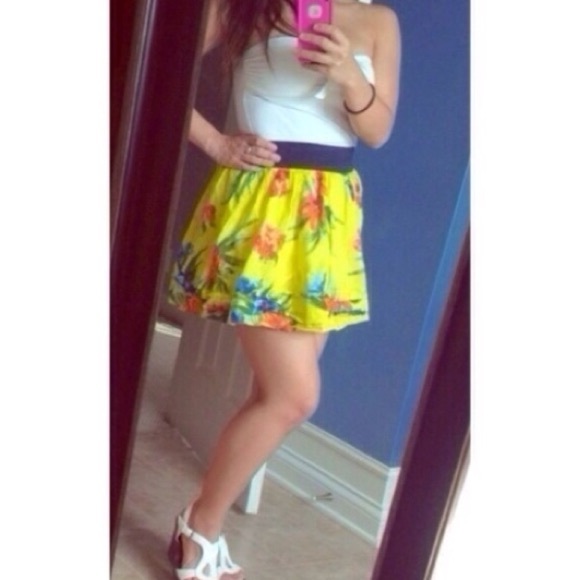 Hollister strapless floral dress