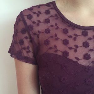 Cropped Violet Laced Top