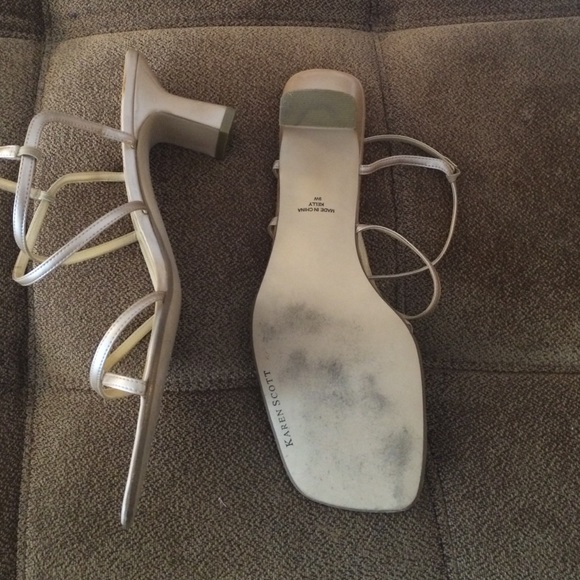 Strappy kitten heels - Picture 2 of 4