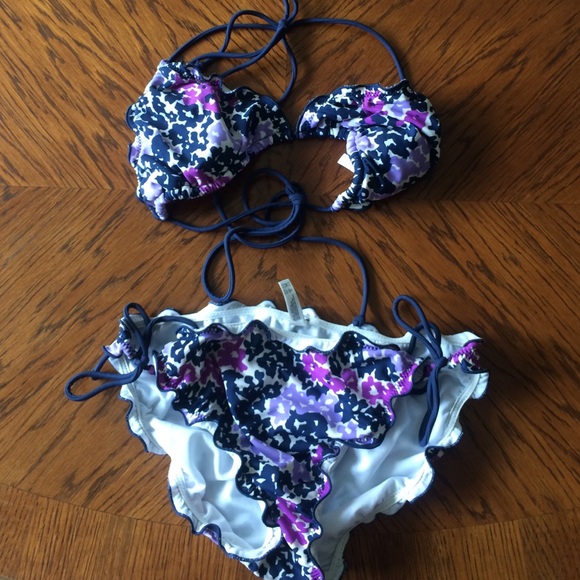 Floral bikini.
