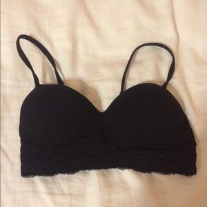 black padded small forever 21 Bando