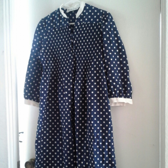 Vintage polka-dotted comfortable flattering dress - Picture 2 of 2