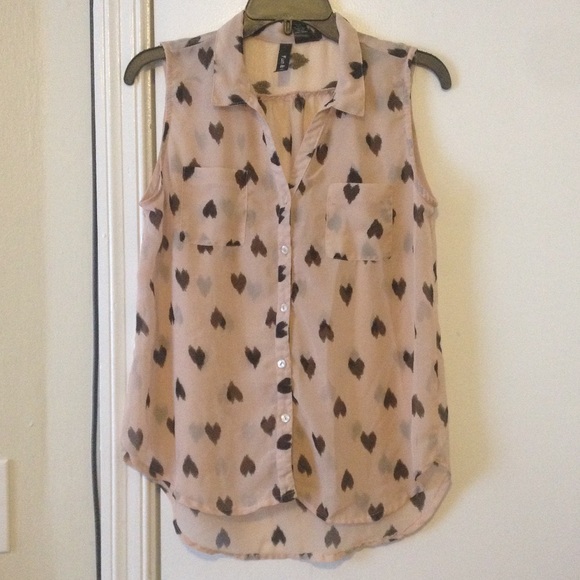 High low shirt.