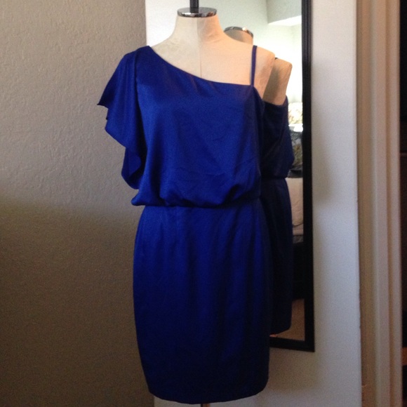 Jessica Simpson party dress