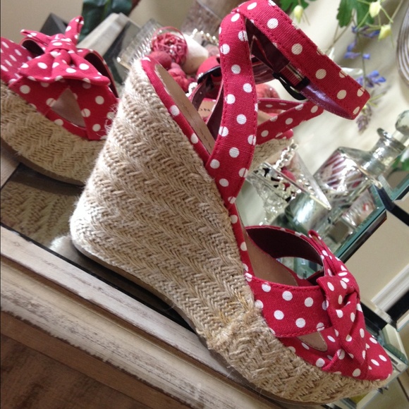 Cute Summer wedges
