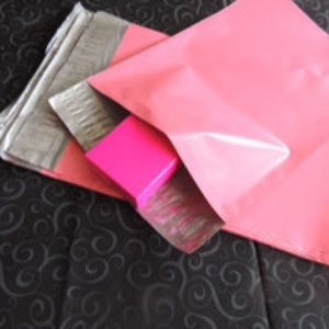 100 Pink Polymailers
