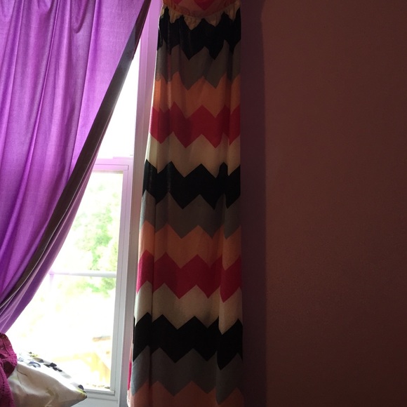 Maxi dress - Picture 3 of 4