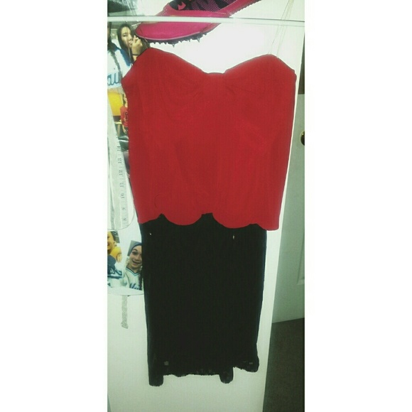 Super Cute Strapless Dress - Picture 1 of 2