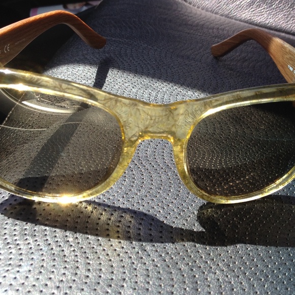 Tory Burch sunglasses! 😎