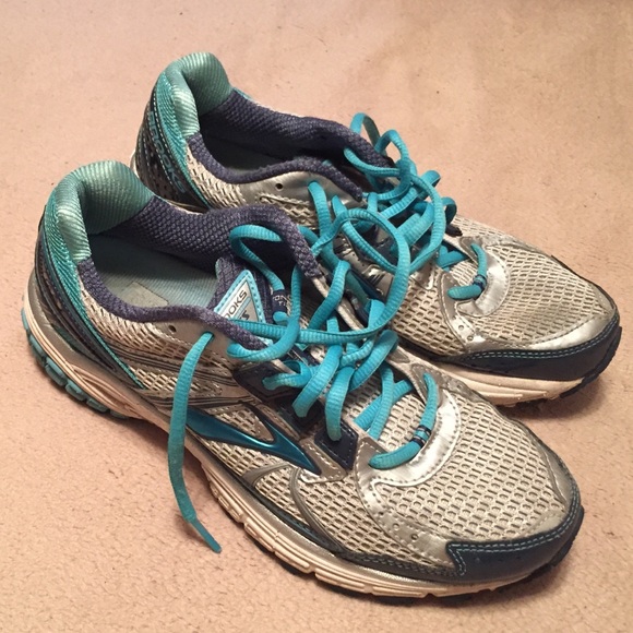 Brooks Running Sneakers