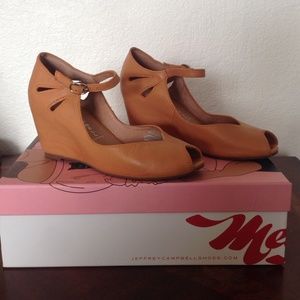 Jeffrey Campbell "Regina" Nude Wedge 6M