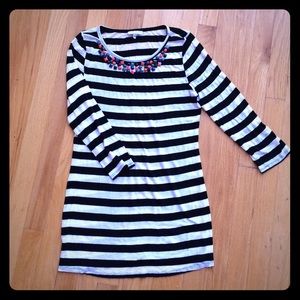 Pea in the pod designer maternity tunic