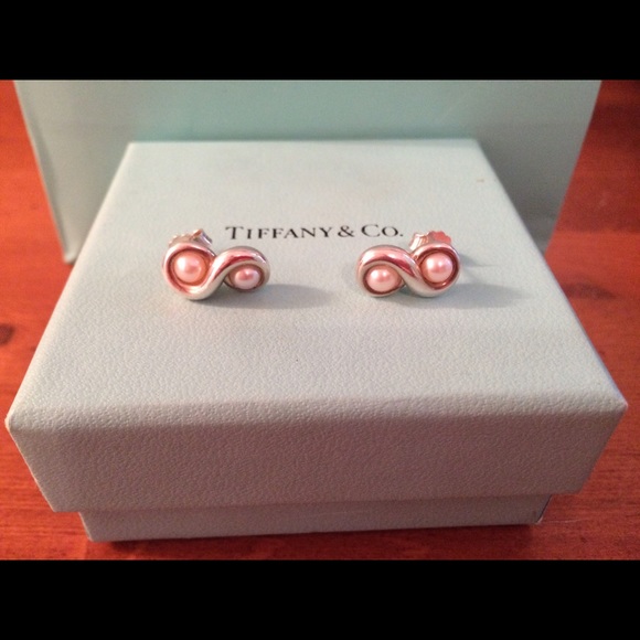 Tiffany & Co. Infinity Pearl Earrings
