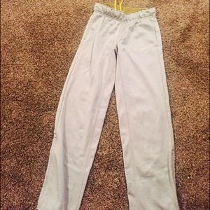 Nike livestrong sweat pants