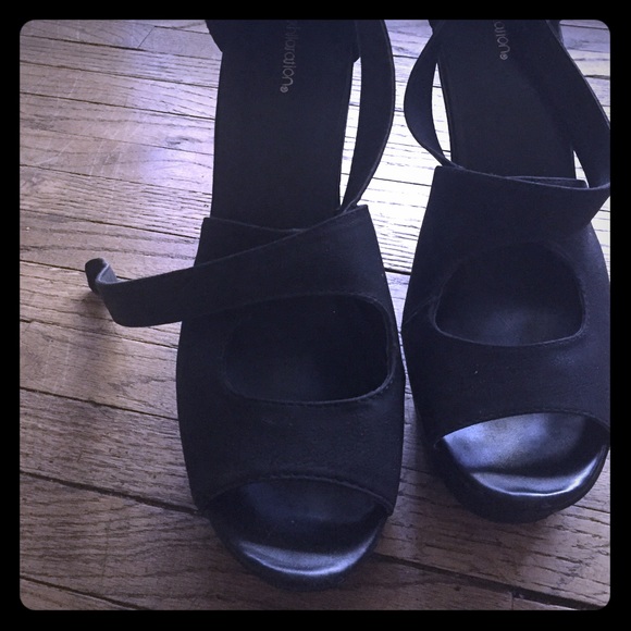 Black strapy wedge heels