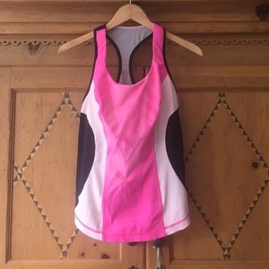 Lululemon cardio kick tank, built in bra, size 12
