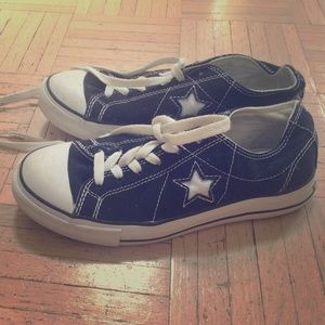 Black converse shoes!!!