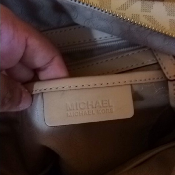 SOLD🎊SOLD🎊SOLD🎊 - Picture 2 of 4