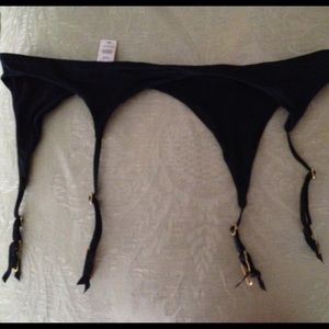 New Victoria Secret  Black Garter Belt